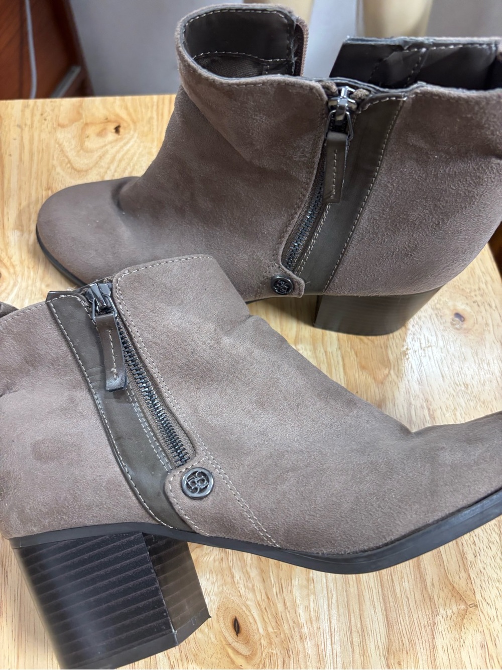 Liz Claiborne Taupe Suede Ankle Booties with Side Zip